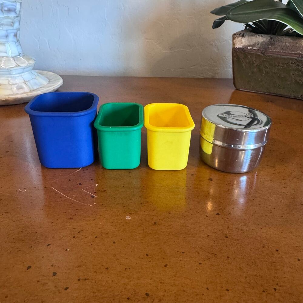 PlanetBox Pods & Dipper Stainless Dip Container Silicone Cups